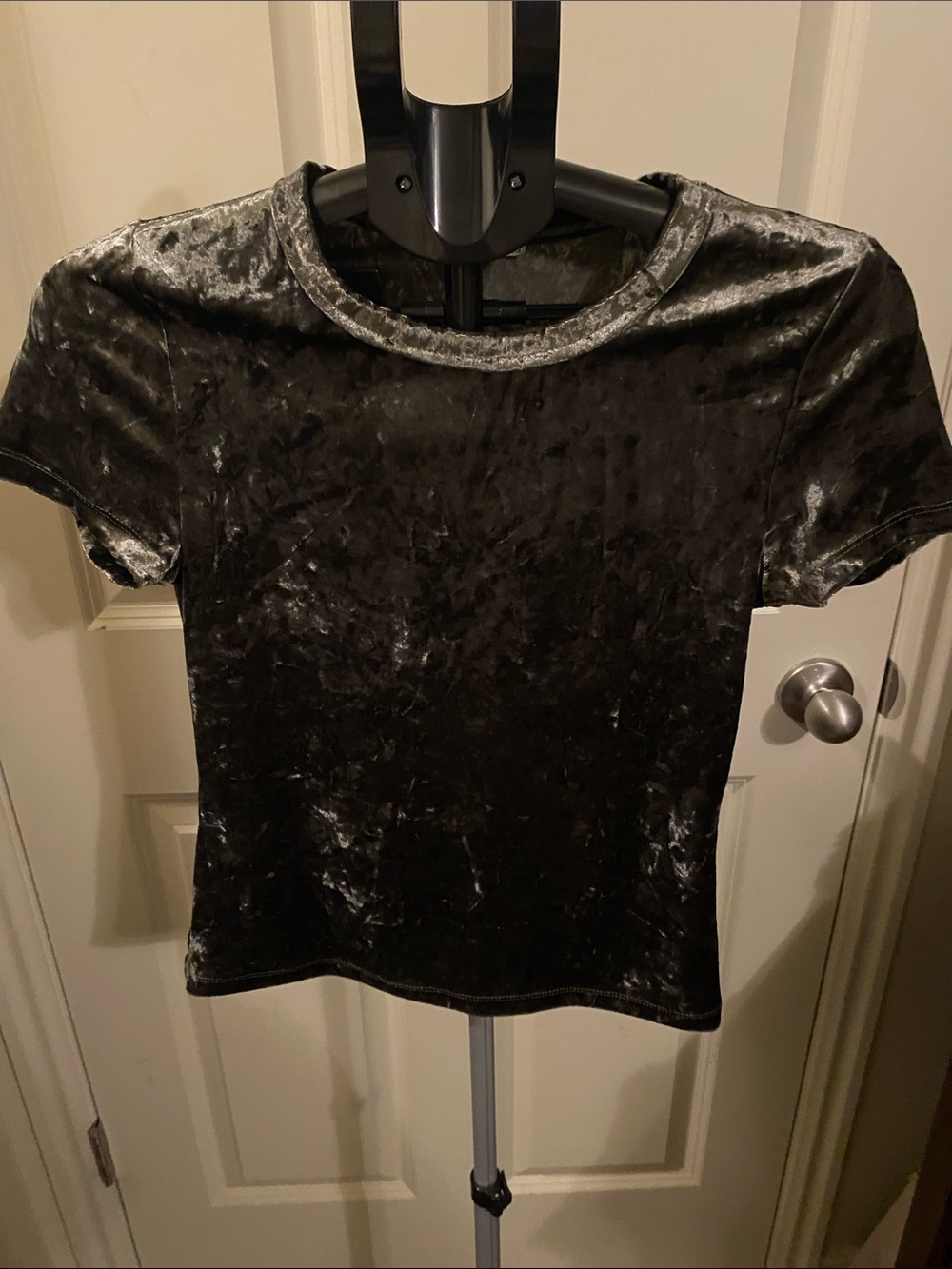 FREE PEOPLE  INTIMATELY VELOUR BABY TEE COLOR GRAY SIZE MEDIUM